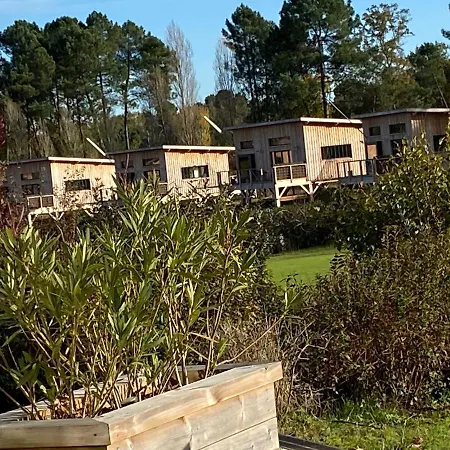 Chalet Le Manoque Eco Carrelets T3 *